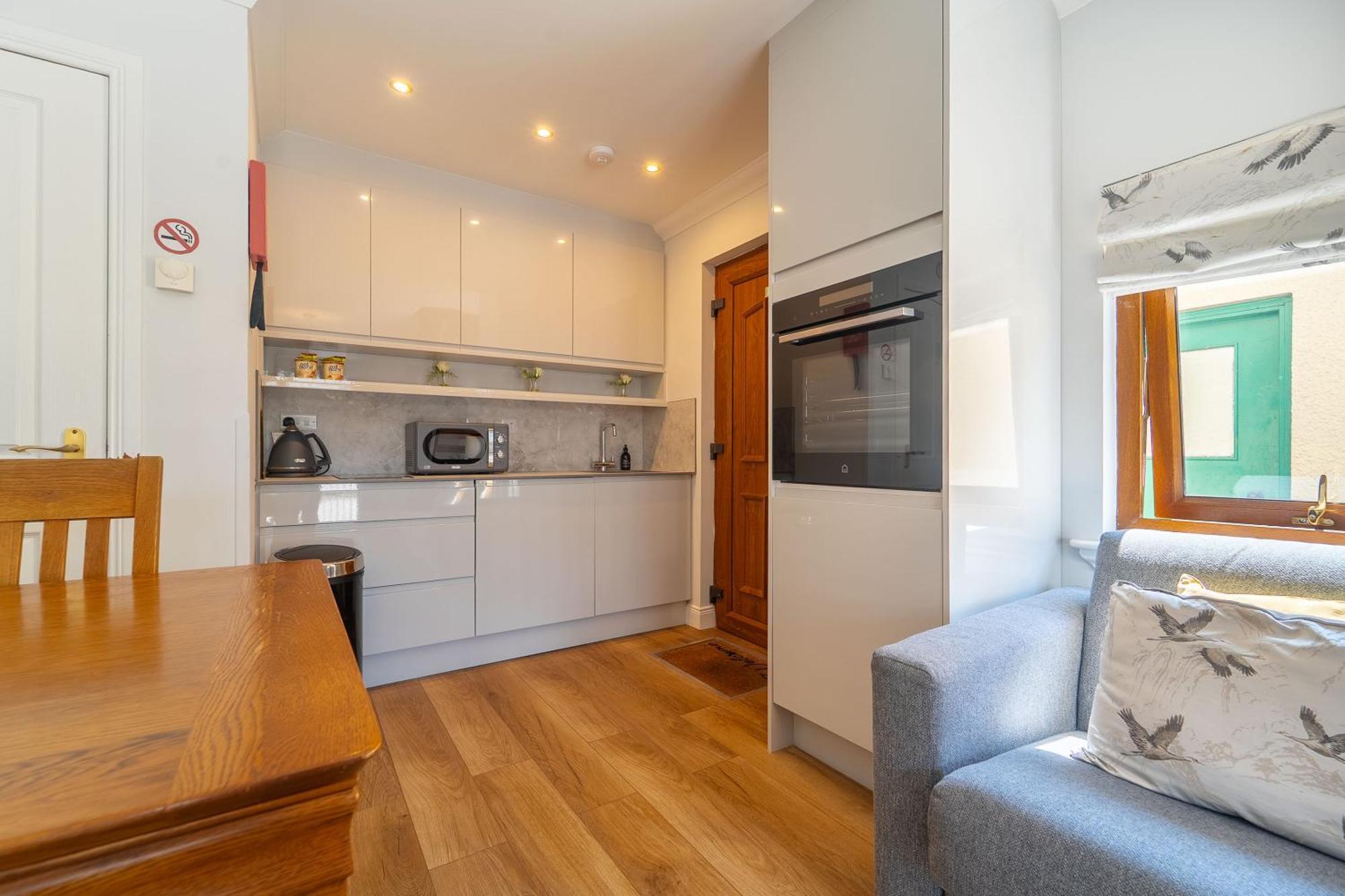 Tigh Na Drochaid, Glen Nevis - Entire Apartment Fort William Exterior photo